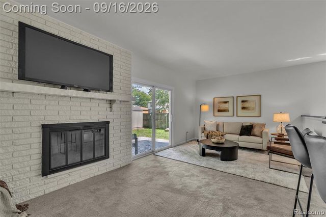 39202 Dillingham Street, Westland, MI 48186