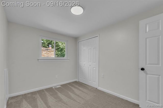 39202 Dillingham Street, Westland, MI 48186