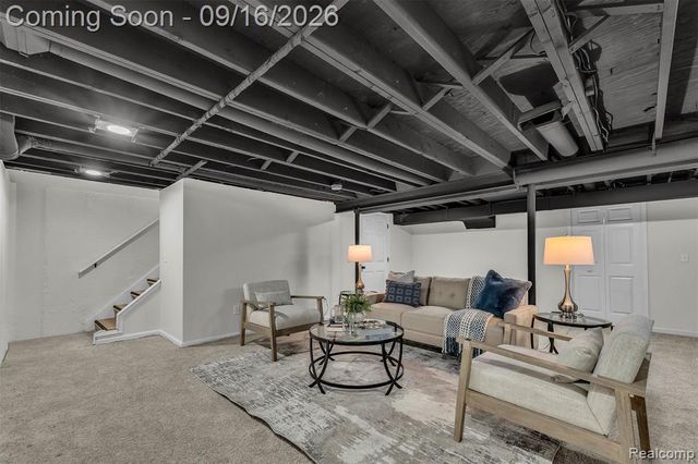 39202 Dillingham Street, Westland, MI 48186