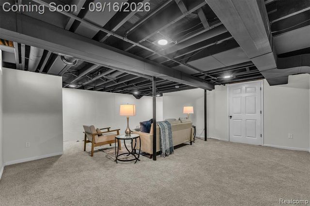 39202 Dillingham Street, Westland, MI 48186