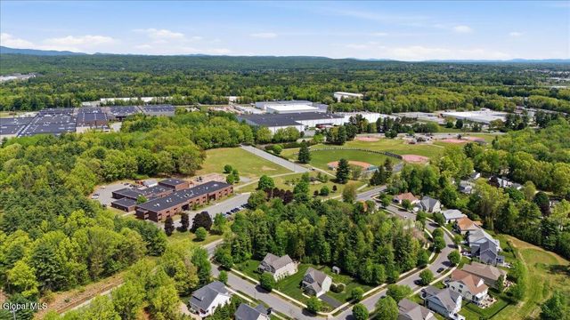 4 Annie Drive, Saratoga Springs, NY 12866