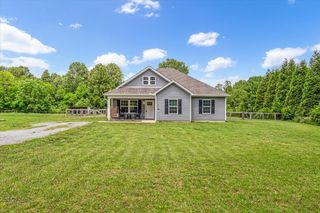 147 Ray Jent Rd, Bethpage, TN 37022