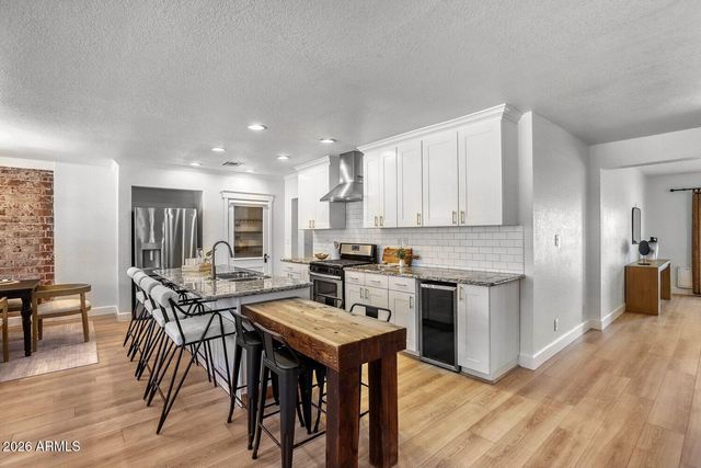 4036 N 40TH Place, Phoenix, AZ 85018