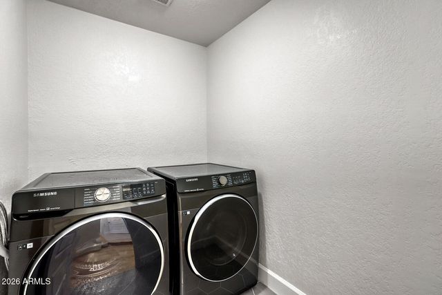 4036 N 40TH Place, Phoenix, AZ 85018