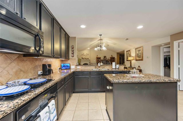 3022 Pathfinders Pass, Spring, TX 77373