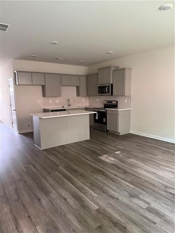 2064 Crossing Road, Stone Mountain, GA 30088