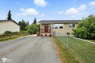 4335 E 6th Avenue, Anchorage, AK 99508