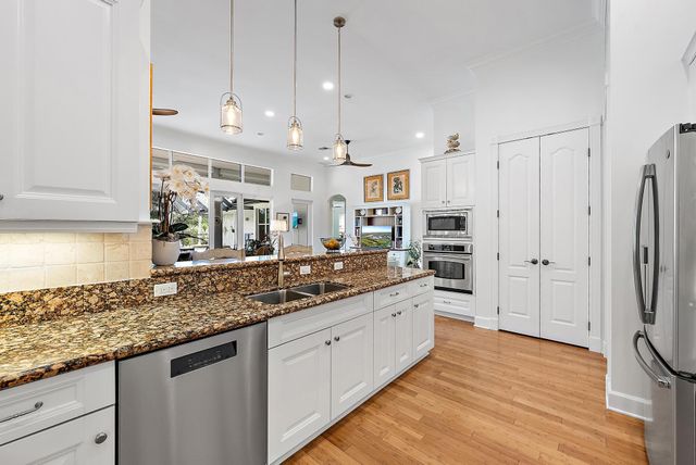 10425 SE Slash Pine Court, Hobe Sound, FL 33455