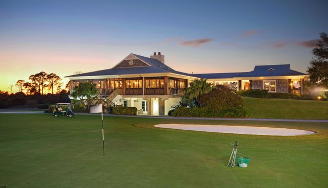 10425 SE Slash Pine Court, Hobe Sound, FL 33455