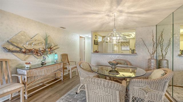 8773 MIDNIGHT PASS ROAD 102G, Sarasota, FL 34242