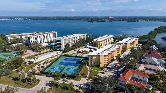 8773 MIDNIGHT PASS ROAD 102G, Sarasota, FL 34242