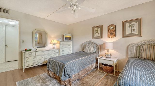 8773 MIDNIGHT PASS ROAD 102G, Sarasota, FL 34242