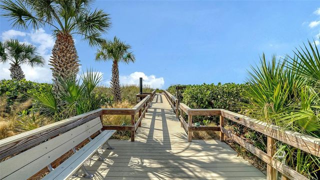 8773 MIDNIGHT PASS ROAD 102G, Sarasota, FL 34242