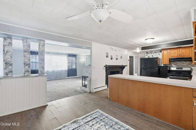 25 111th Street, Troy, NY 12182