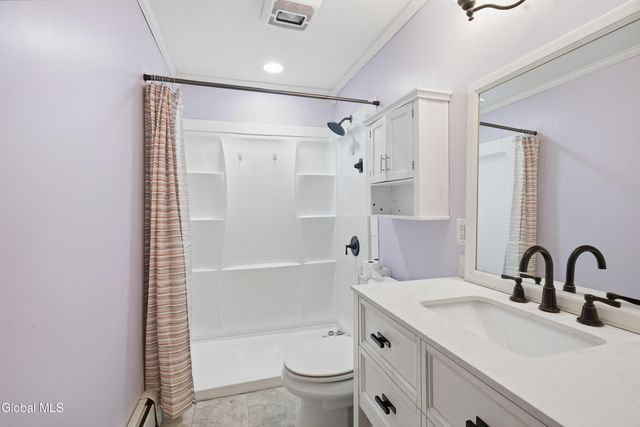 25 111th Street, Troy, NY 12182