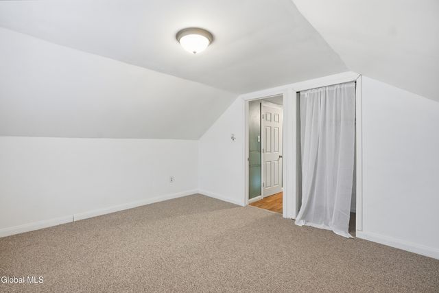 25 111th Street, Troy, NY 12182