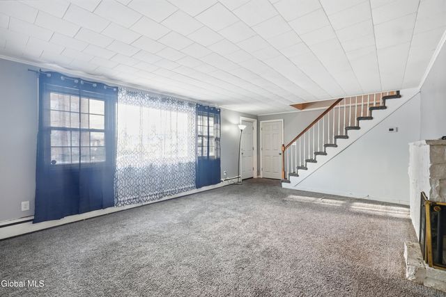 25 111th Street, Troy, NY 12182