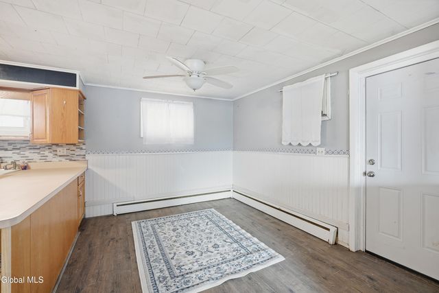 25 111th Street, Troy, NY 12182