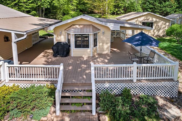 401 Mountain Rivers Road, Mineral Bluff, GA 30559