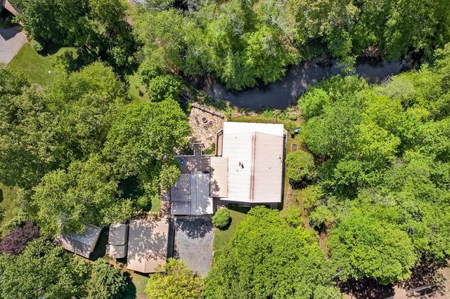 401 Mountain Rivers Road, Mineral Bluff, GA 30559