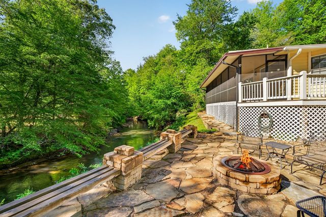 401 Mountain Rivers Road, Mineral Bluff, GA 30559