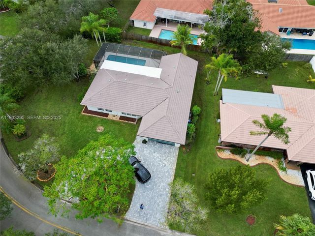 1218 NW 111th Ave, Coral Springs, FL 33071