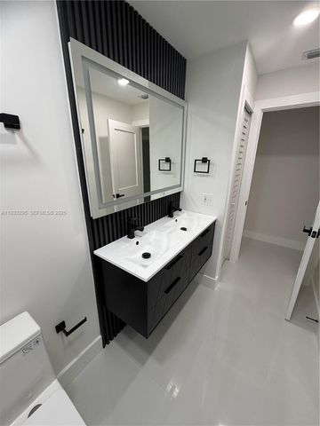 1218 NW 111th Ave, Coral Springs, FL 33071