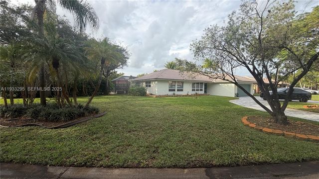 1218 NW 111th Ave, Coral Springs, FL 33071