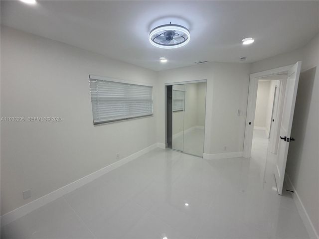 1218 NW 111th Ave, Coral Springs, FL 33071