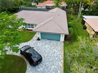 1218 NW 111th Ave, Coral Springs, FL 33071