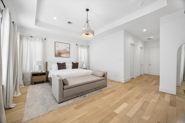 826 Nadine Street, Houston, TX 77009