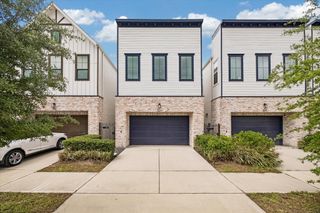 826 Nadine Street, Houston, TX 77009
