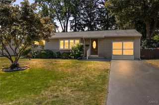 214 Baxton Street, Clay, NY 13212
