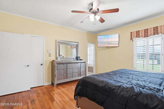 408 Wildwood Drive, New Iberia, LA 70560