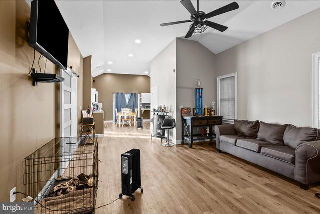 645 S 14TH AVE, Lebanon, PA 17042