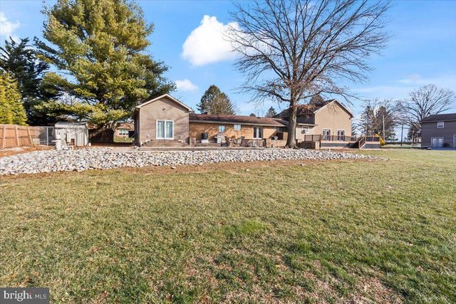 645 S 14TH AVE, Lebanon, PA 17042