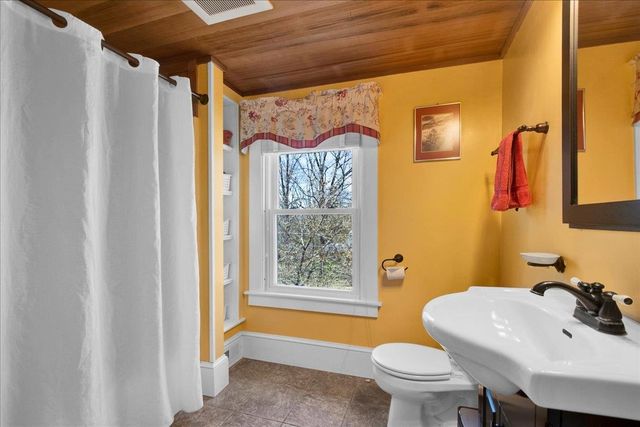 10 High Street, Brandon, VT 05733