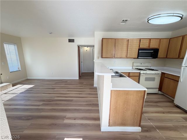 4648 Krissylouise Way A, Las Vegas, NV 89121