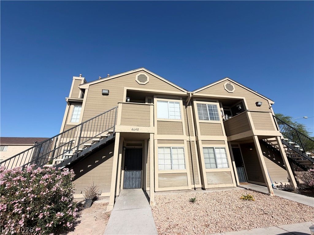 4648 Krissylouise Way A, Las Vegas, NV 89121