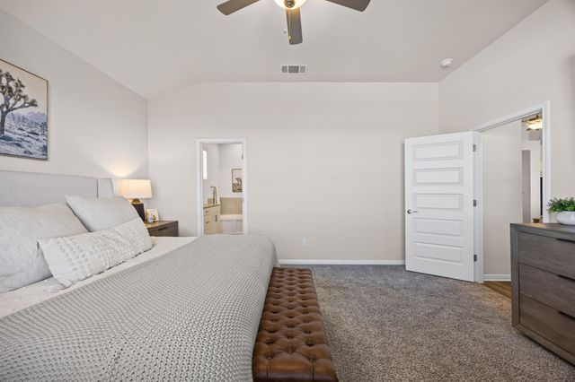 369 Sue Peaks LOOP, Dripping Springs, TX 78620