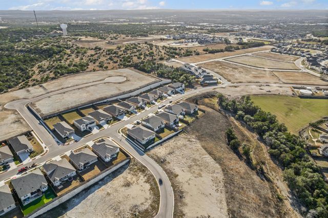 369 Sue Peaks LOOP, Dripping Springs, TX 78620