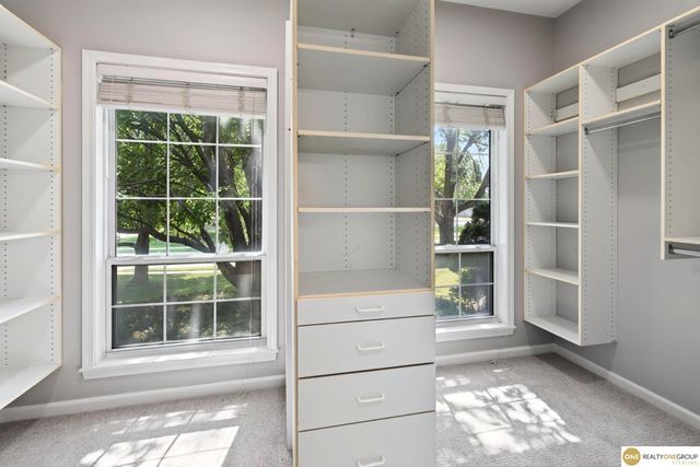15922 Burt Street, Omaha, NE 68118