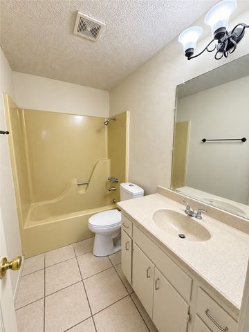 2310 Raven Lane, Fayetteville, AR 72704