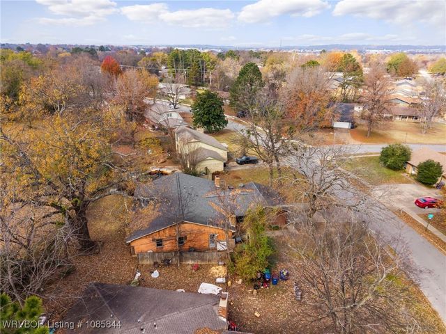 3426, 3424 Bryn Mawr Circle, Fort Smith, AR 72908