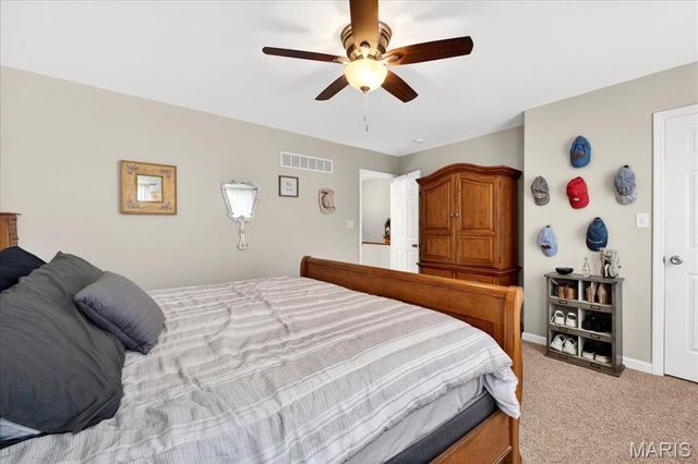 208 Candice Way, St Peters, MO 63376