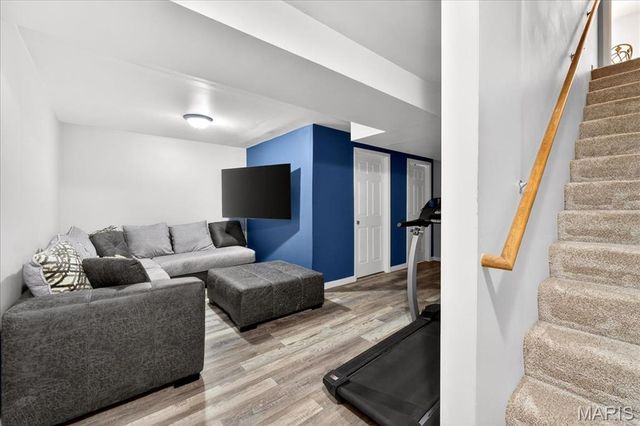 208 Candice Way, St Peters, MO 63376