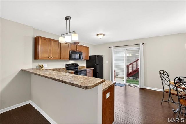 208 Candice Way, St Peters, MO 63376