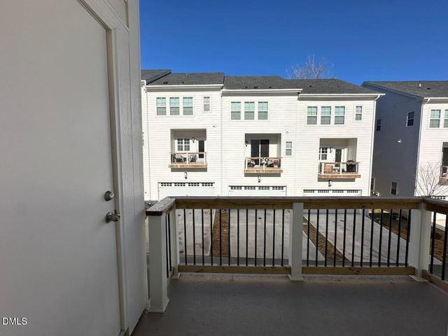 8524 Silsbee Drive, Raleigh, NC 27613