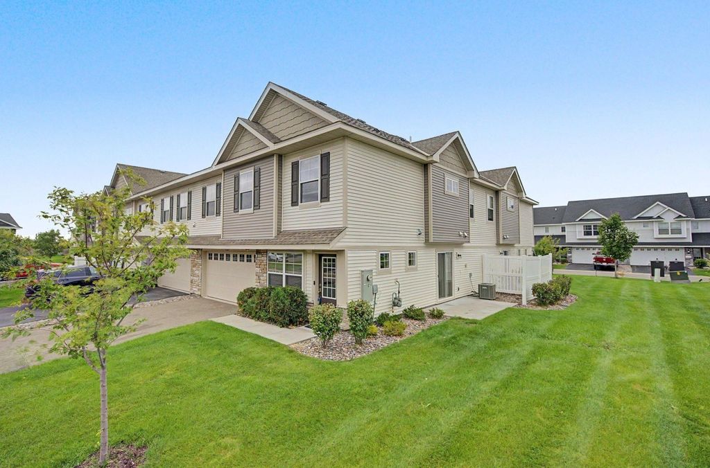 7225 Elmo Court, Lino Lakes, MN 55038 — exterior
