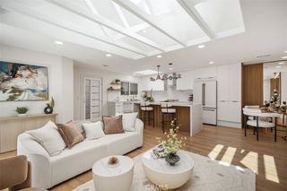 3253 San Amadeo P, Laguna Woods, CA 92637